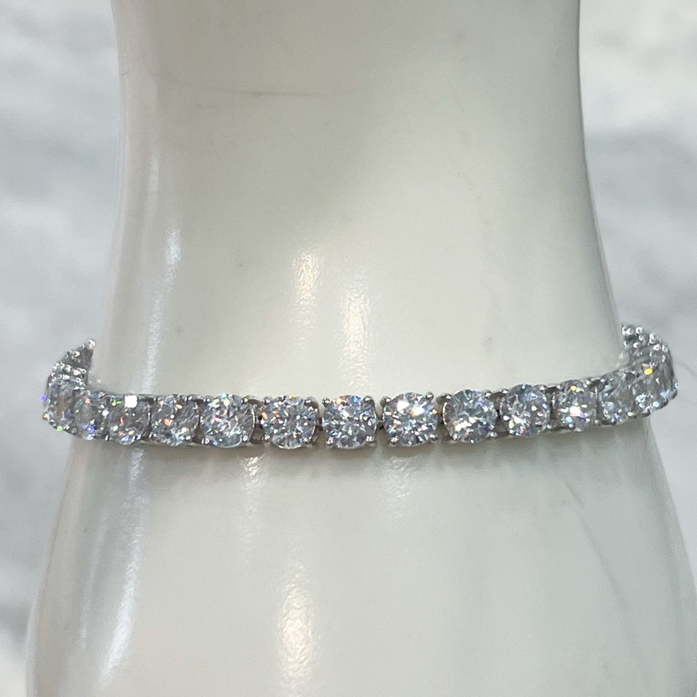Swarovski Zirconia 7.25” Sterling Silver Tennis Bracelet by J Francis - Picture 3 of 15